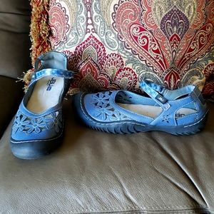 Jambu Leather Mary janes